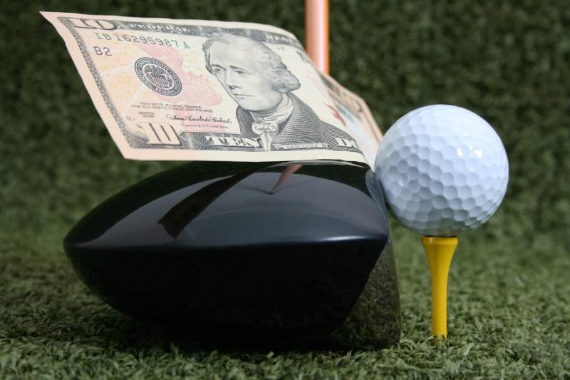 Mẹo nhỏ để chơi cá cược golf tự tin thắng nhất